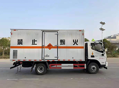 建湖爆破器材运输车