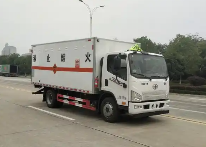 建湖爆破器材运输车可以上高速吗？